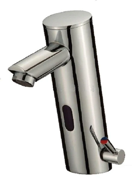 AutoFlow Pro: Advanced Commercial Sensor Faucet with Integrated Temperature Control - Image 4