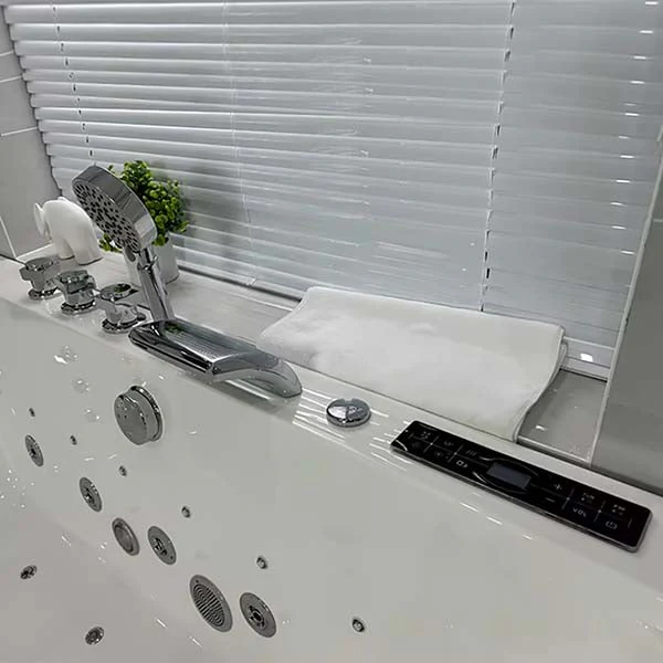 Cascada Bellagio 71" Acrylic Spa Tub Bubble Jet 2-Person Massage Bathtub - Image 8