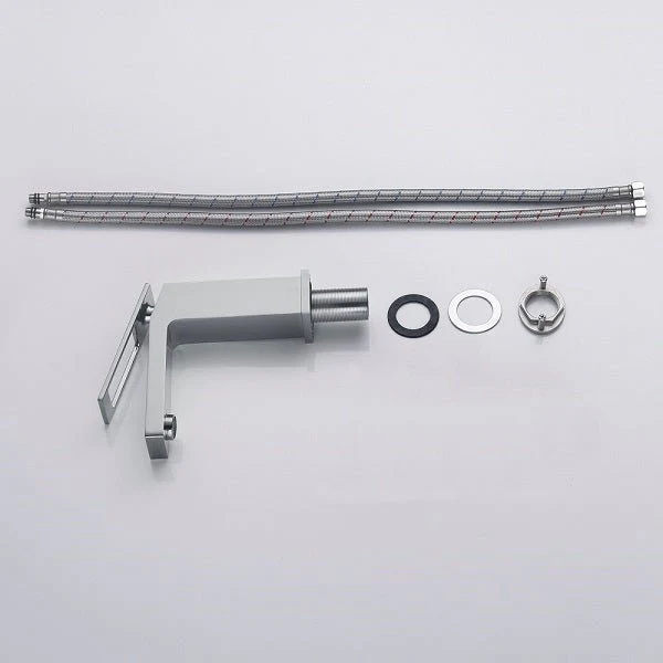 Cascada Aosta Modern Design Single Handle Bathroom Sink Faucet - Image 5