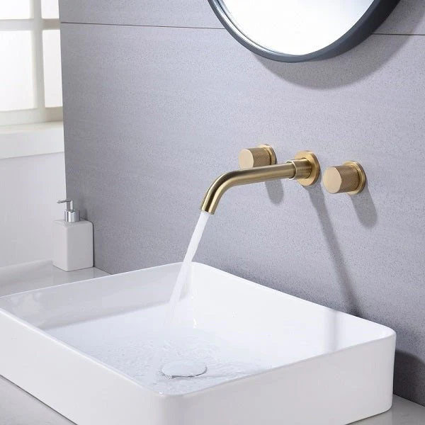 Cascada Arno Luxury Bathroom Sink Faucet – Modern Wall-Mounted Waterfall Design