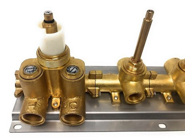 5-Knob Thermostatic Valve - Image 2